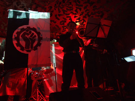 View larger image View larger image