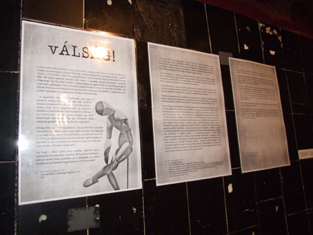 View larger image View larger image