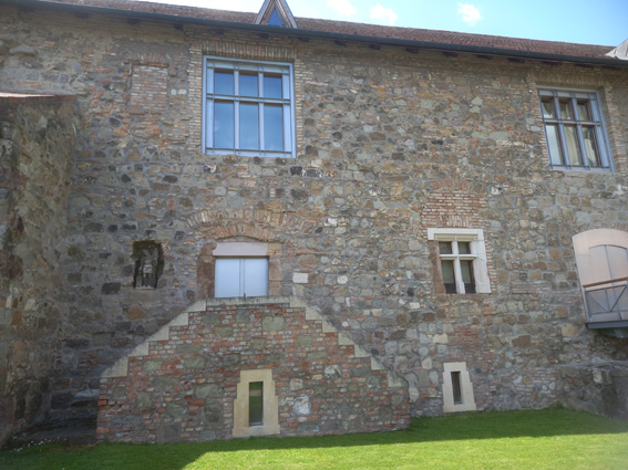 View larger image View larger image