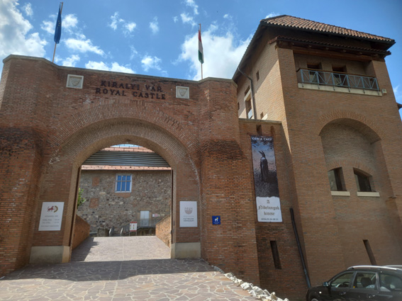 View larger image View larger image