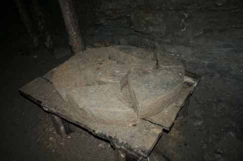 View larger image View larger image