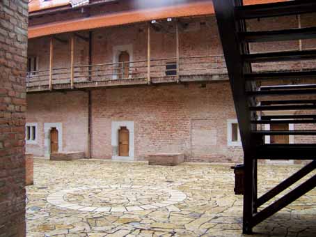 View larger image View larger image