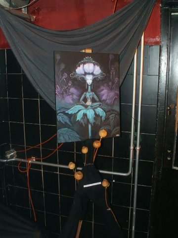 View larger image View larger image