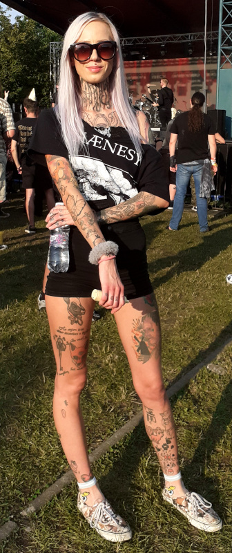 View larger image View larger image