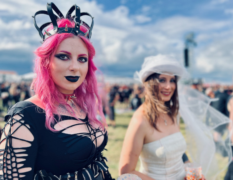 View larger image View larger image