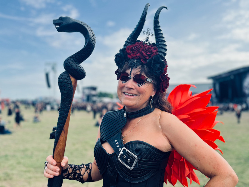 View larger image View larger image