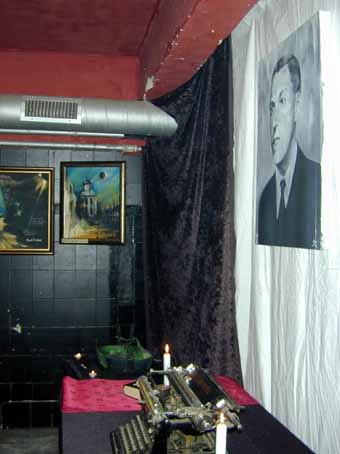 View larger image View larger image