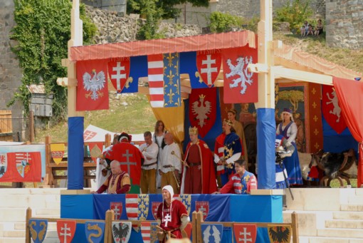 View larger image View larger image