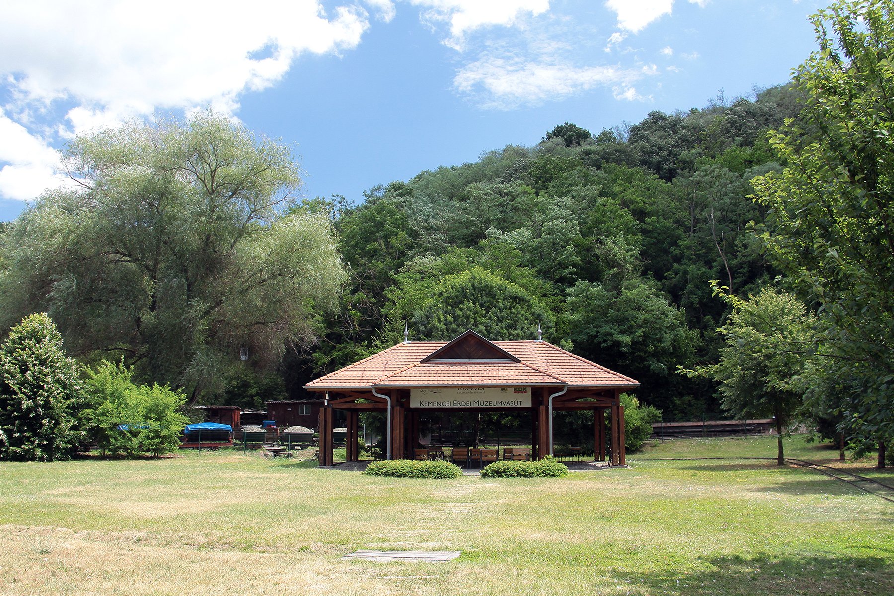 View larger image View larger image