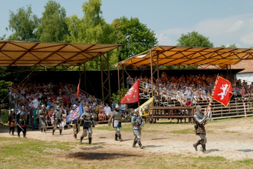 View larger image View larger image