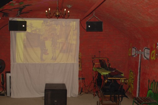 View larger image View larger image