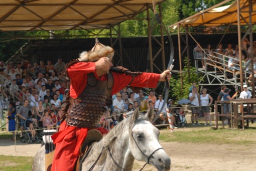 View larger image View larger image