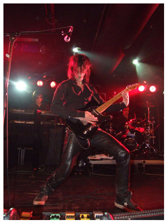 View larger image View larger image