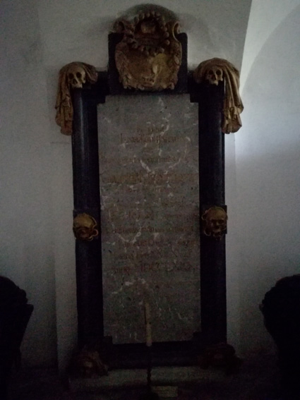 View larger image View larger image