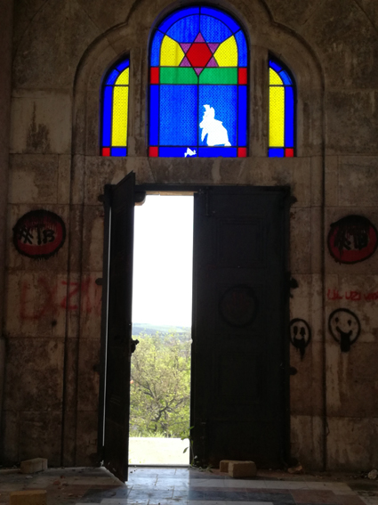 View larger image View larger image