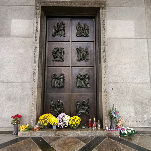 View larger image View larger image