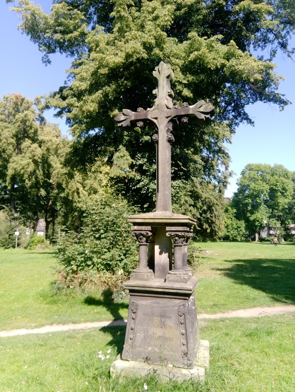 View larger image View larger image