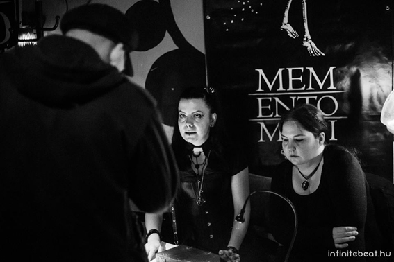 View larger image View larger image